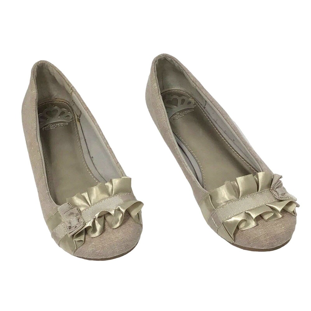 Women's Loafers Taupe Fergalious Ladies Slip On /Size 7.5M/Sandals